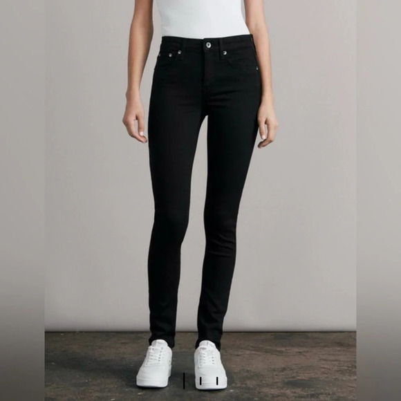 Rag and bone. Justine skinny Women’s jeans 
Size: 27 good condition
Color:black - Picture 1 of 6